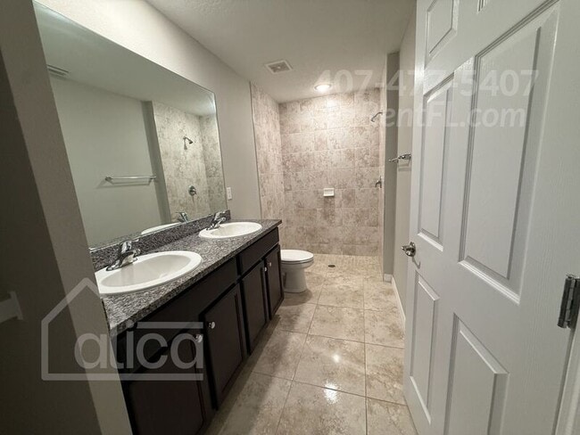 Building Photo - 577 Sea Fury Ave SW