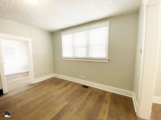 Building Photo - 612-614 N. 13th Street