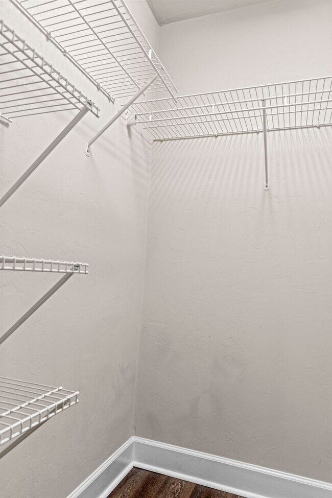 Building Photo - RARE TO FIND !!! TWO ENSUITE MASTER BEDROO...