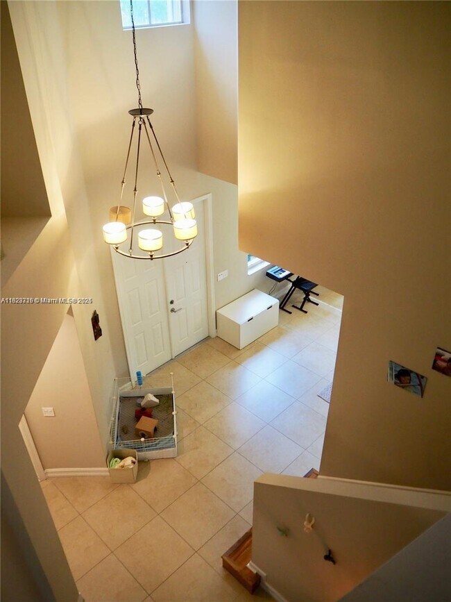 Building Photo - 1535 Sandpiper Cir