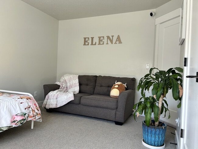 Building Photo - 15380 S Skyraider Ln