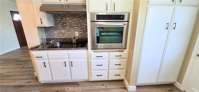 Building Photo - 8730 6th St