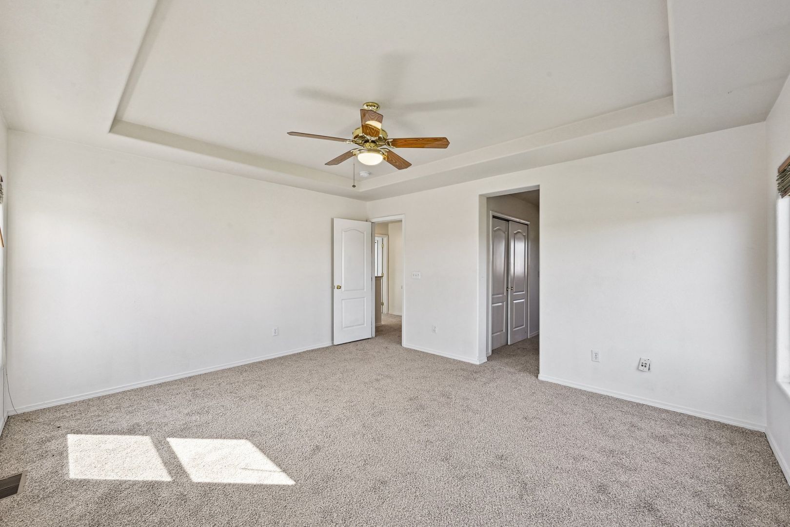 Building Photo - 7005 Wood Lily Dr