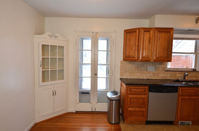 Building Photo - 7297 Chetbert Dr