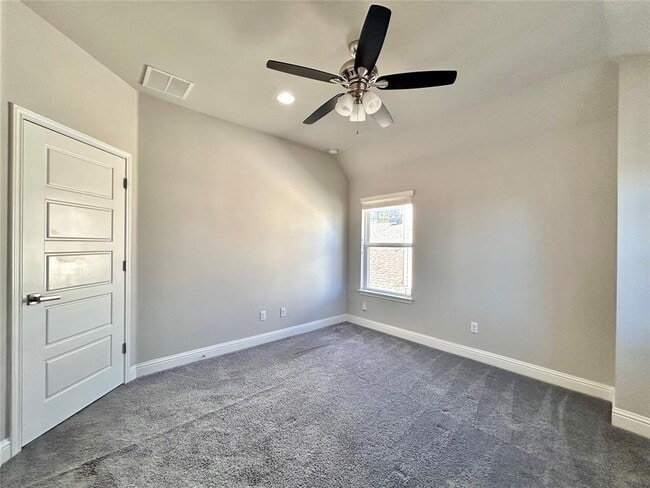 Building Photo - 9313 Kyles Stake Rd