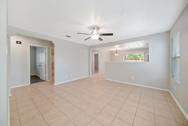 Building Photo - 9703 Woodland Pines