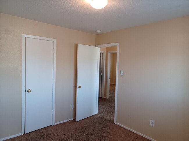 Building Photo - 20526 Patriot Park Ln