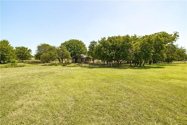 Building Photo - 1705 Deodara Dr