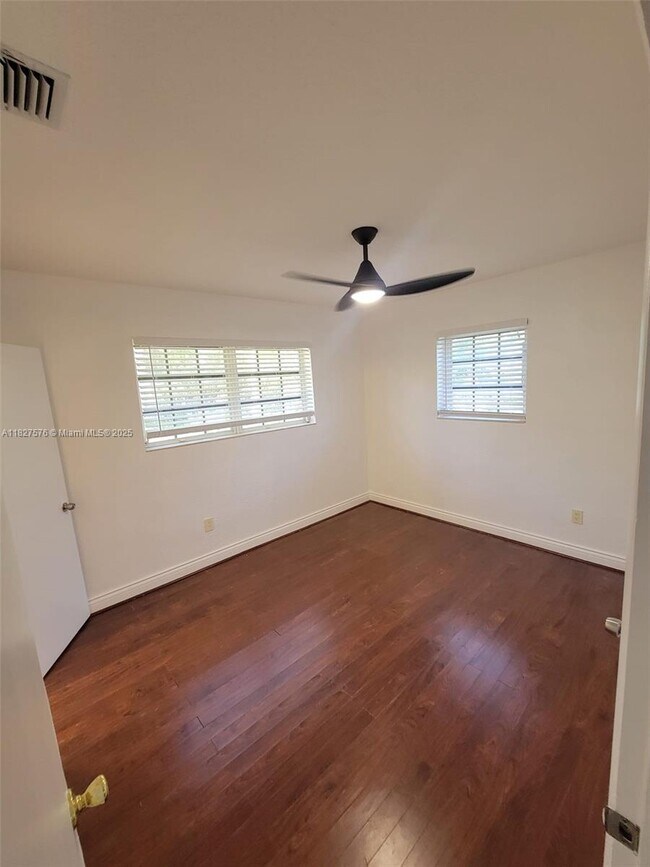Building Photo - 8645 SW 127th St