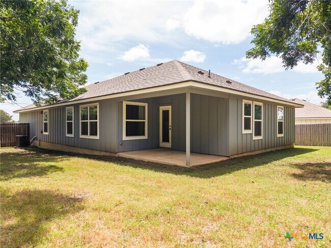 Building Photo - 201 Benedict Ave