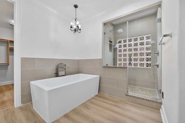 Building Photo - 2019 Bendstone Cir