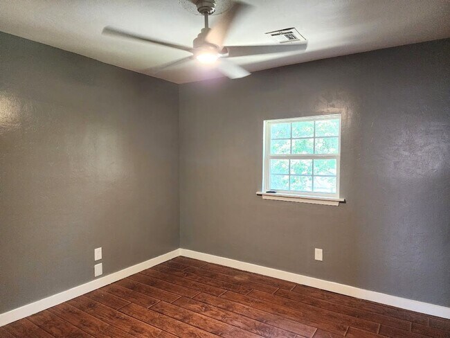 Building Photo - 3 Bed 2.5 Bath Apt NW OKC