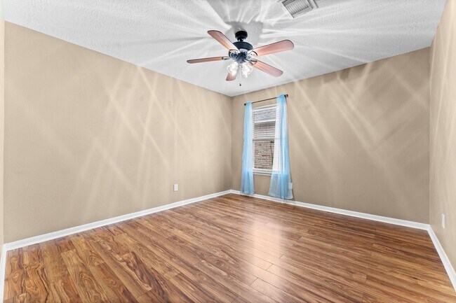 Building Photo - 21322 Hannover Pines Dr