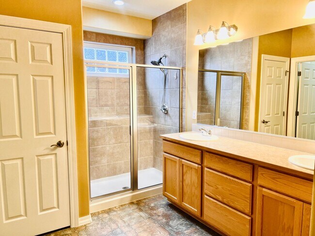 Building Photo - 8333 Camano Loop NE