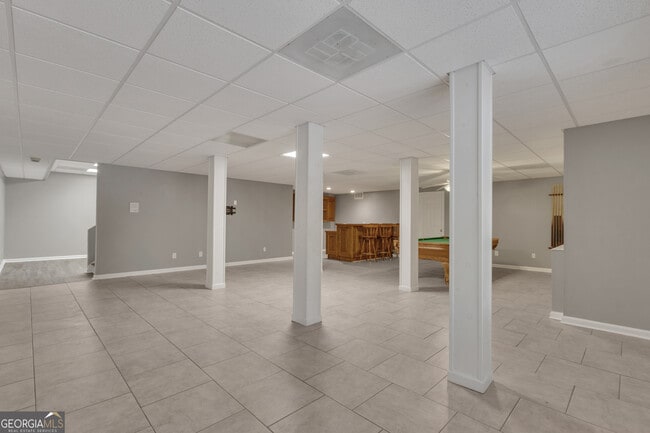 Building Photo - 135 Handshaker Ct