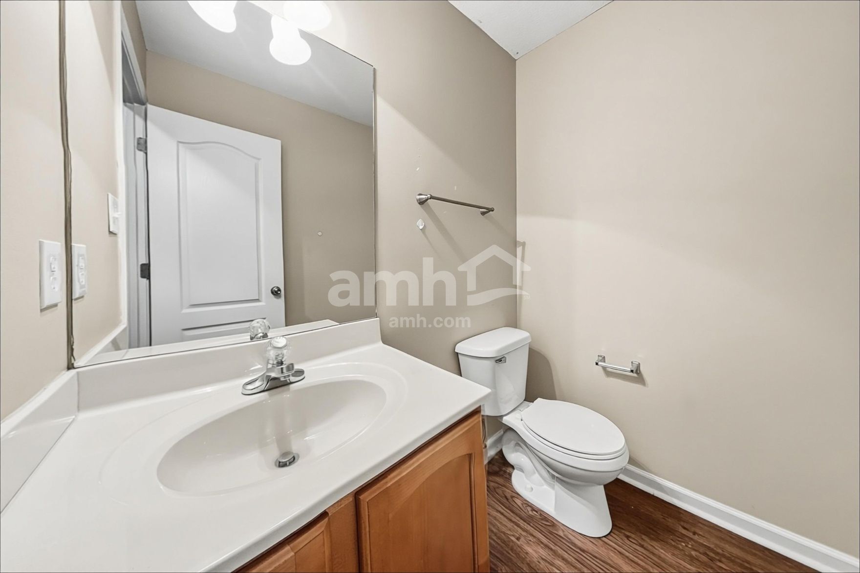 Building Photo - 4905 Sunday Silence Dr