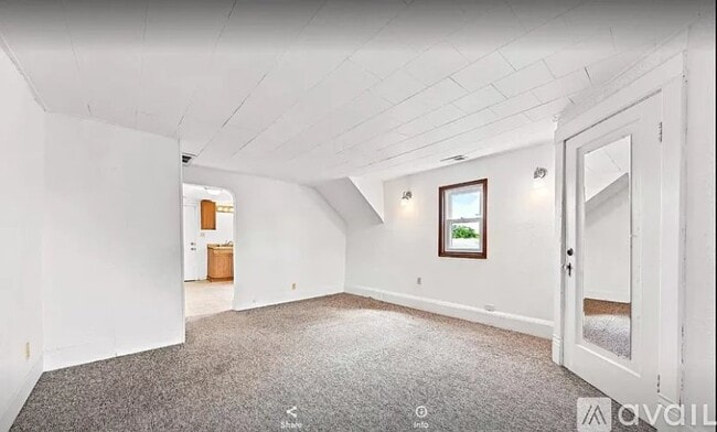 Building Photo - 115 W Barker Ave