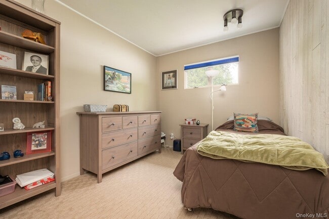 Building Photo - 264 Manetto Hill Rd
