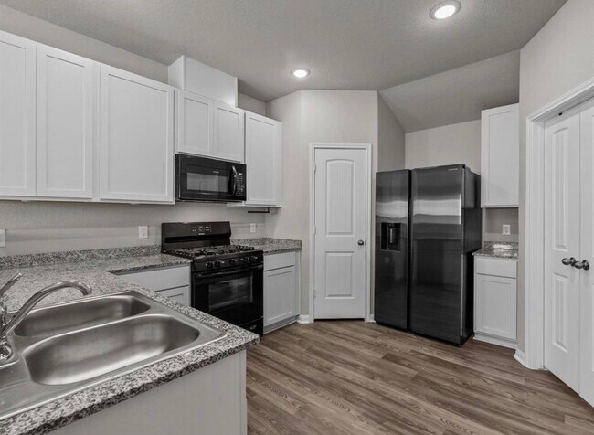 Building Photo - 5339 CJ Walker Ln