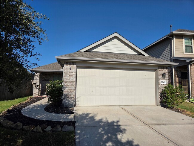 Primary Photo - 23748 Woodgreen Terrace Dr