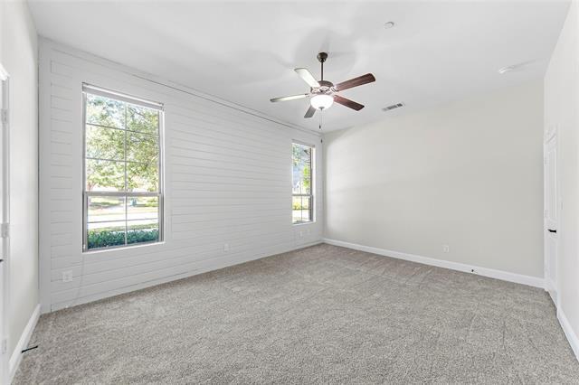 Building Photo - 7000 Kickapoo Dr