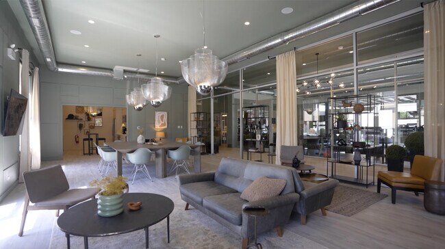 Building Photo - 3006 Birch Ln