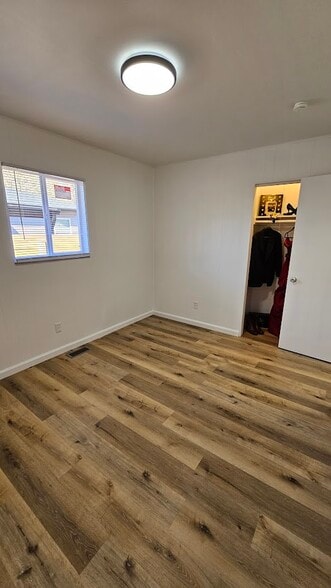 Building Photo - 47 S Brentwood Ave