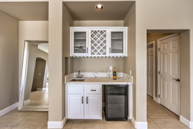 Building Photo - 11072 Pentland Downs St