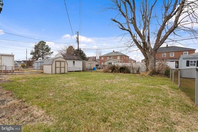 Building Photo - 6820 Bessemer Ave