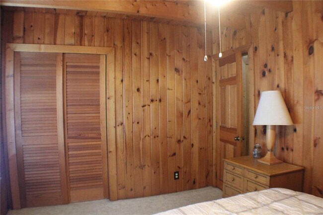 Building Photo - 3045 Yorkshire Dr