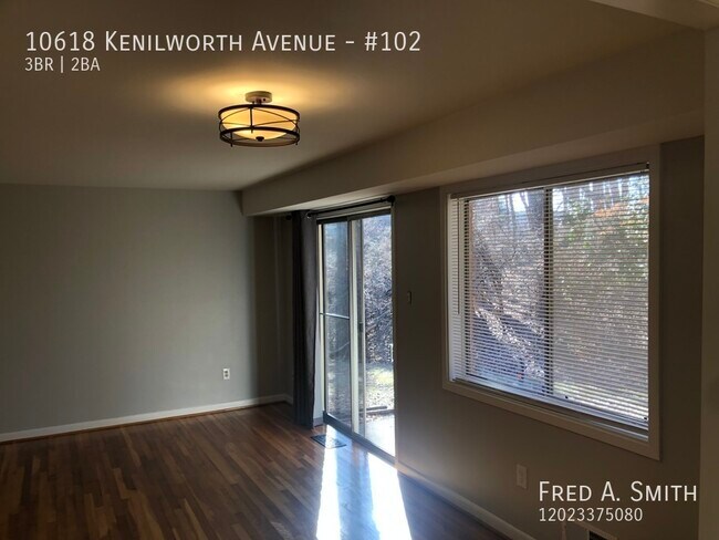 Building Photo - 10618 Kenilworth Ave