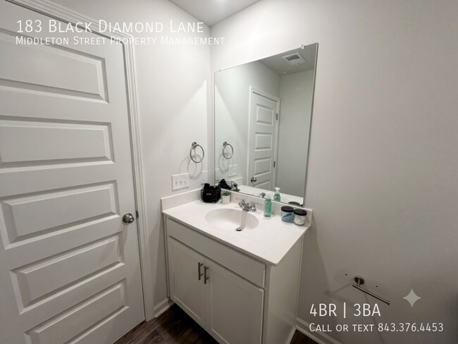 Building Photo - 183 Black Diamond Ln