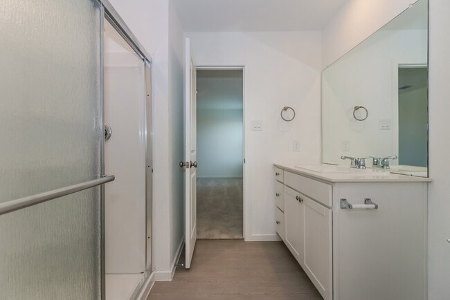 Building Photo - 16726 Old Wagon Wy