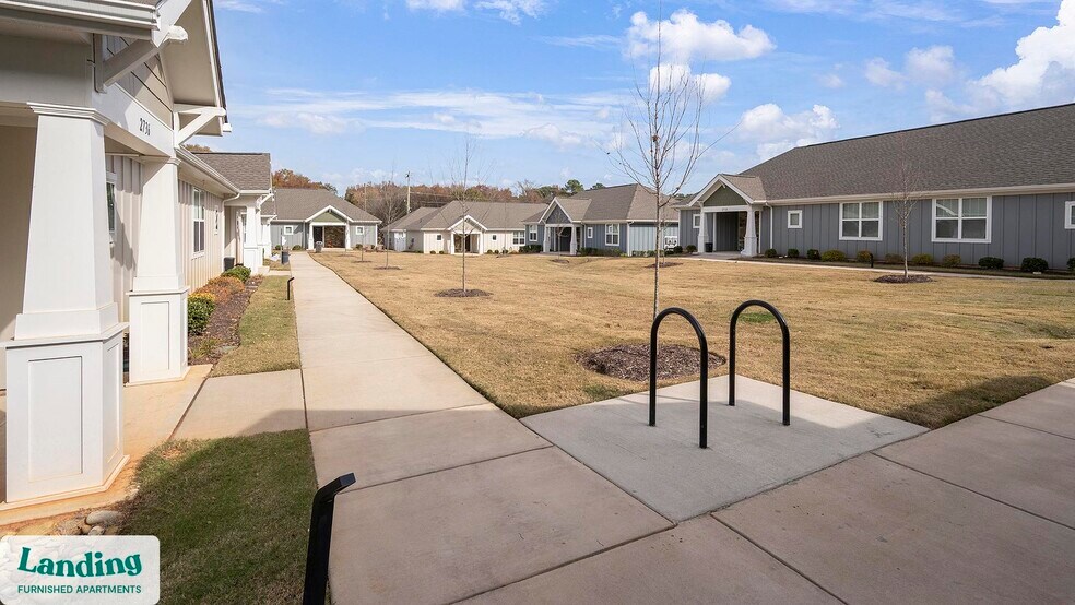 Building Photo - 1720 Rocky River Rd