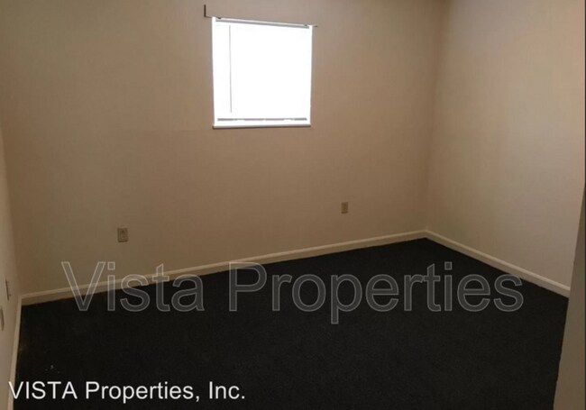 Building Photo - 3113 Springfield Dr