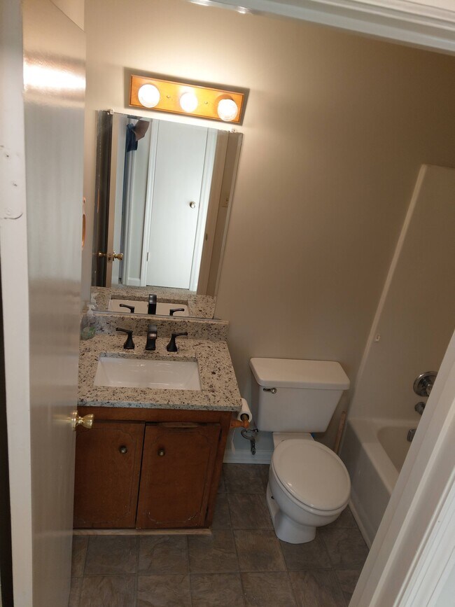 Building Photo - 2339 Walden Dr