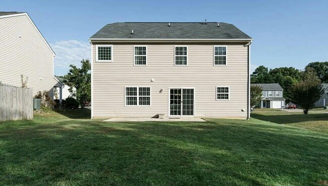 Building Photo - 116 Willow Ridge Dr