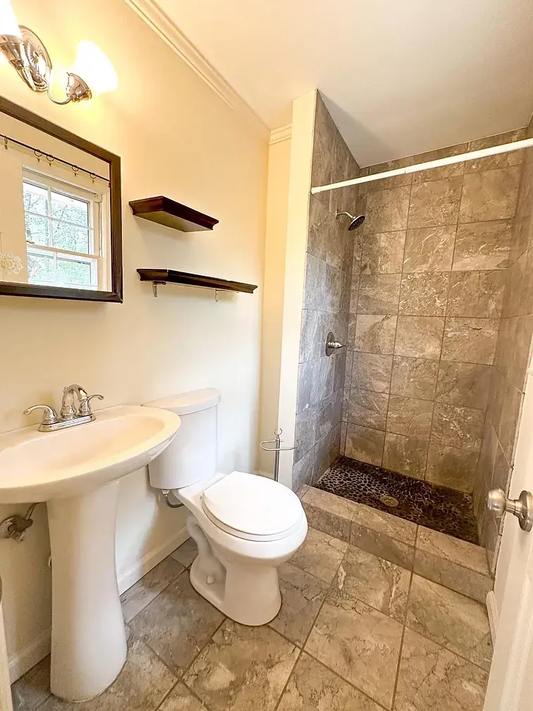 Building Photo - 3143 Windfield Cir