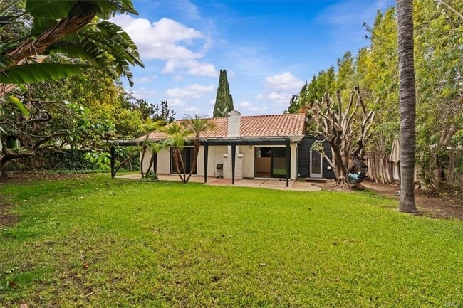 Building Photo - 15062 Lorenat St