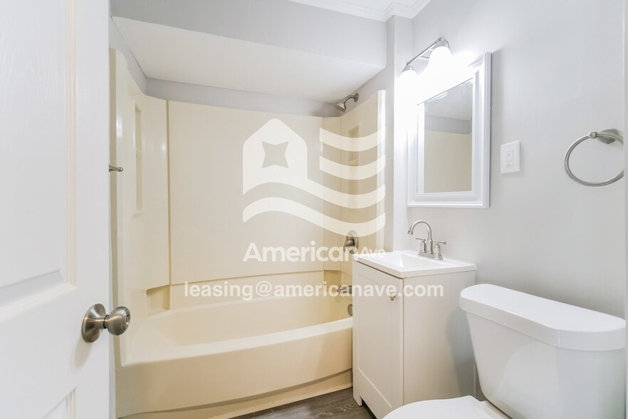 Building Photo - 869 Triplett Blvd