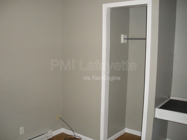 Building Photo - 60 Vicksburg Ln