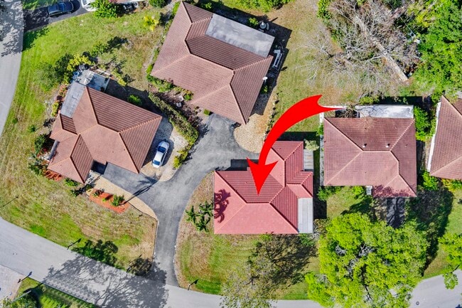 Building Photo - 313 NW 42nd St