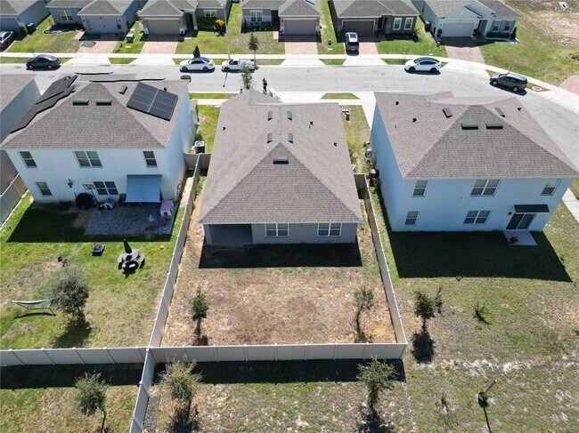 Building Photo - 320 Guadlupe St