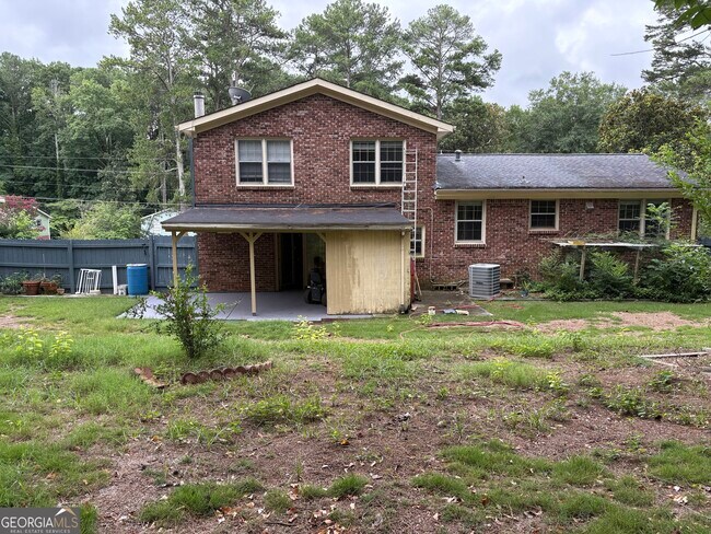 Building Photo - 1481 Drayton Woods Dr