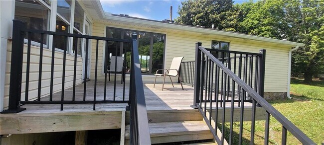 Building Photo - 2963 Avery Rd