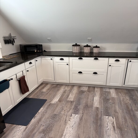 Building Photo - 760 Old Camp Church Rd