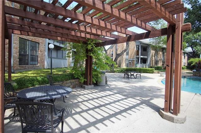 Building Photo - 15151 Berry Trail