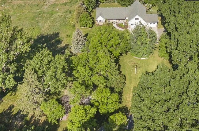 Building Photo - 4 Bed 3 Bath home and shop in Rigby