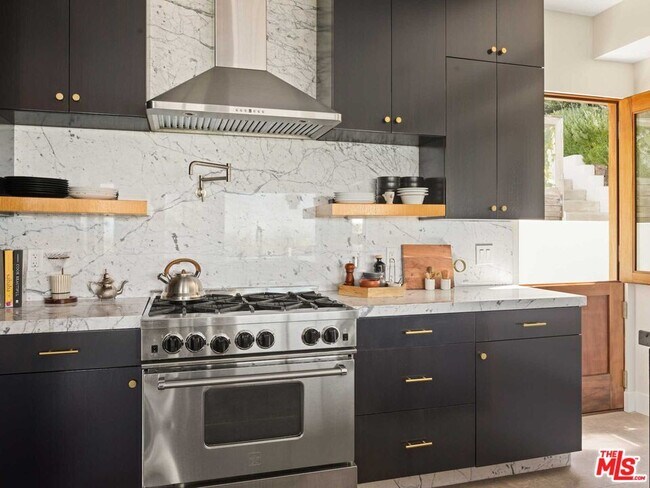 Building Photo - 3606 Berry Dr