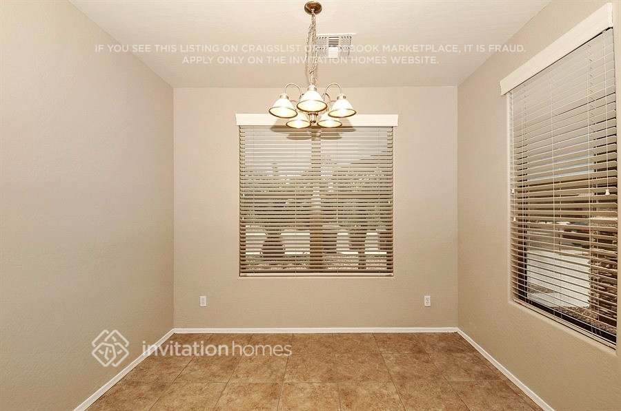 Building Photo - 2186 W Agrarian Hills Dr